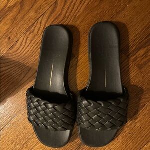 Dolce vita sandals